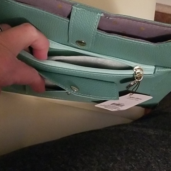 iPad mini carrying case. - Picture 3 of 5